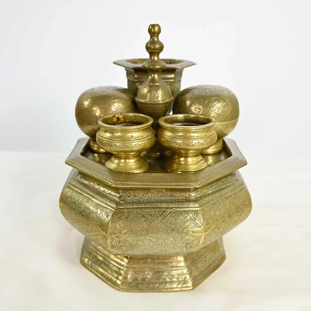 Vintage Objet d'Art East Java Indonesian Brass Tepak Sireh Betel Nut Set 7 Pieces For Sale - Image 13 of 13