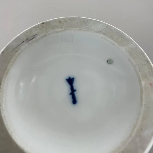 Small Op Art Vase Porcelain German Vase from KPM Berlin Ceramics, Germany, 1960s For Sale - Image 15 of 17