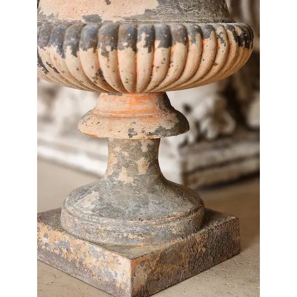 Pair of 19th Century Italian Rendez-Vous Sunset Urns For Sale In Los Angeles - Image 6 of 18