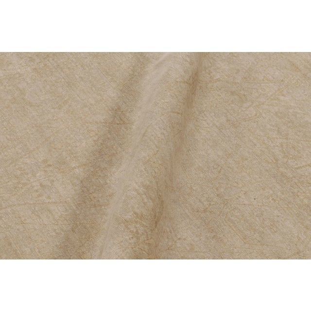 Textile Rug & Kilim's Modern Rug in Ghostly Beige Medallion For Sale - Image 7 of 8
