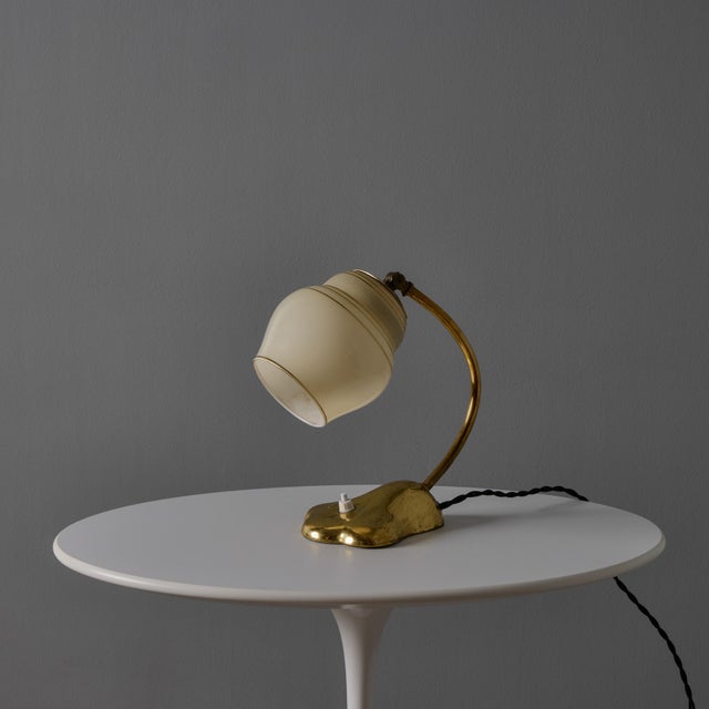 Mid-Century Modern 1950s Sculptural Glass and Brass Table Lamp in the Manner of Paavo Tynell for Valinte Oy For Sale - Image 3 of 18
