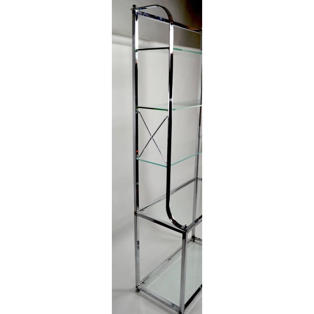 Chrome Vitrine in the Hollywood Regency Style For Sale - Image 4 of 11