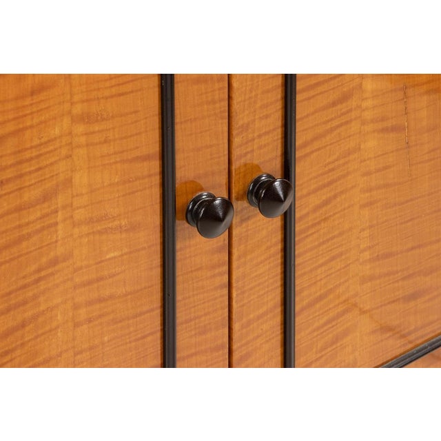 Vintage Art Deco Bookcase in Flamed Maple and Ebonized Wood, Italy, 1970s For Sale - Image 4 of 8