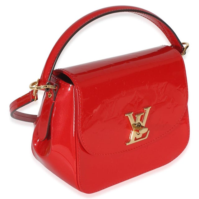 Contemporary Red Monogram Vernis Pasadena Shoulder Bag For Sale - Image 3 of 9