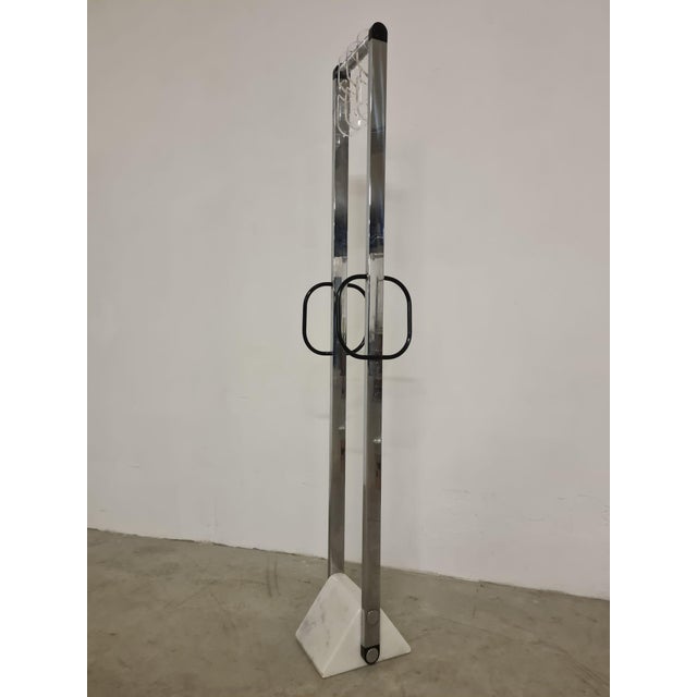 Black Space Age Coat Hanger in Marble, Steel and Acrylic Glass, 1970s For Sale - Image 8 of 18
