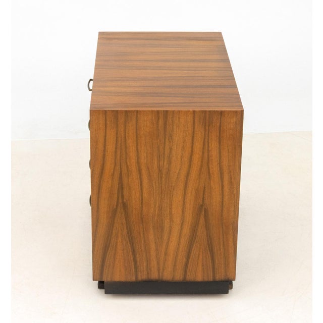 Wood Paul McCobb X Directional Walnut Chest of Drawers For Sale - Image 7 of 8