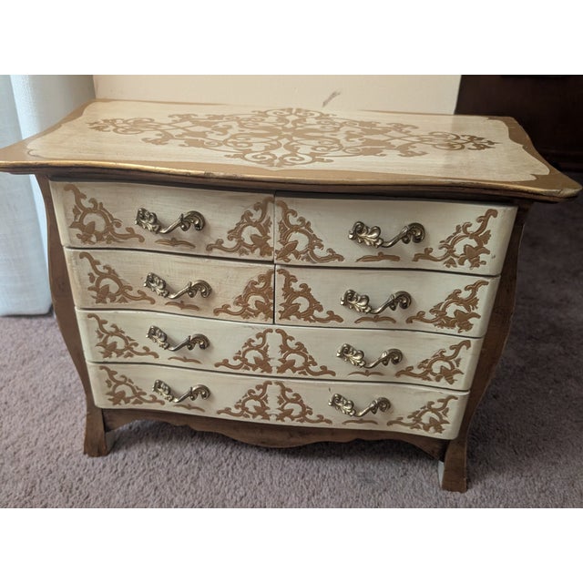 Vintage Florentine Italian Jewelry Music Box For Sale - Image 17 of 17