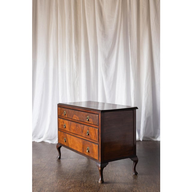 Mid 1800s Queen Anne Chest For Sale - Image 11 of 14