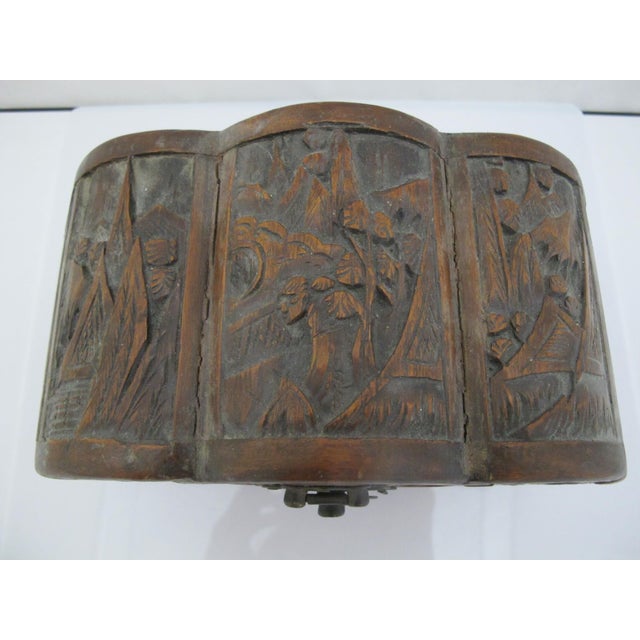 Early 20th Century Chinese Carved Camphor Wood Landscape & Figural Cylindrical Lidded Trinket Box For Sale - Image 5 of 13