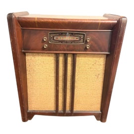 Example of Radiobar Corp. and Philco Decor