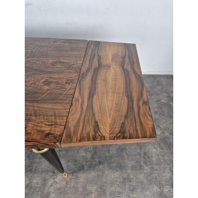 1950s Dining Table in Burr Walnut with Tapered Legs, 1950s For Sale - Image 5 of 11