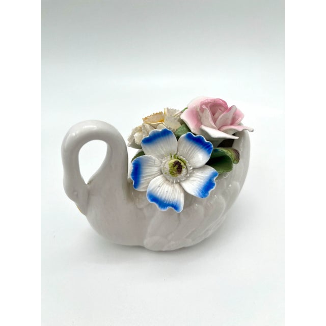 Vintage Royale Stratford Capodimonte Style Swan is handcrafted in Staffordshire, England, using fine bone china. It...