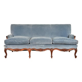 Baker Furniture Style French Provincial Louis XV Carved Walnut Velvet Upholstered Sofa | Circa 1960s For Sale
