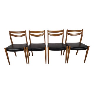 Scandinavian Skai Chairs, 1960s, Set of 4 For Sale