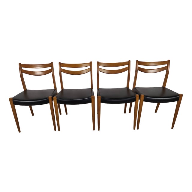 Scandinavian Skai Chairs, 1960s, Set of 4 For Sale
