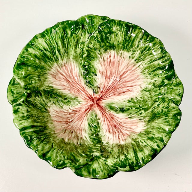 Ceramic 1980s Vintage Hollywood Regency Boho Chic Majolica Cabbage Ware Serving Bowl. For Sale - Image 7 of 10