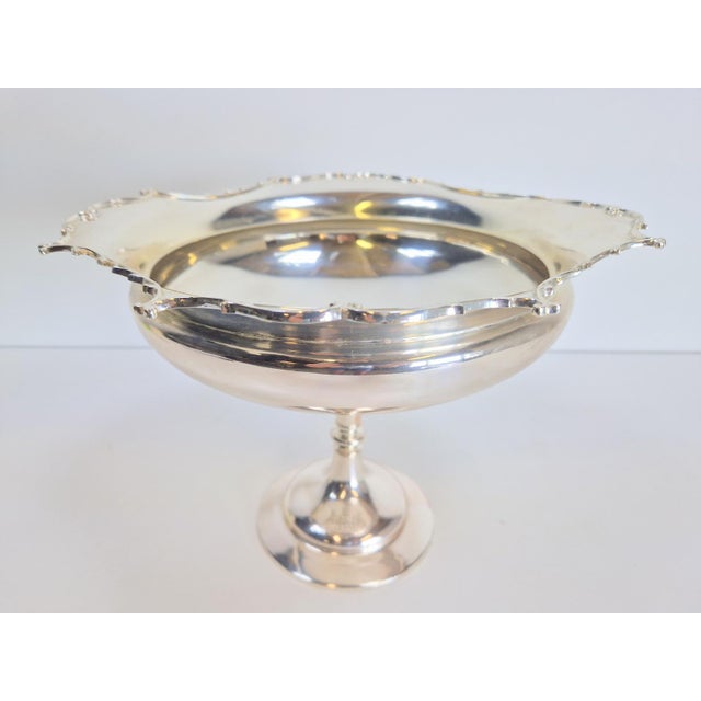 Vintage silverplate Centerpiece bowl by John Round & Son, Sheffield Design Period 1950 Condition excellent Materials...