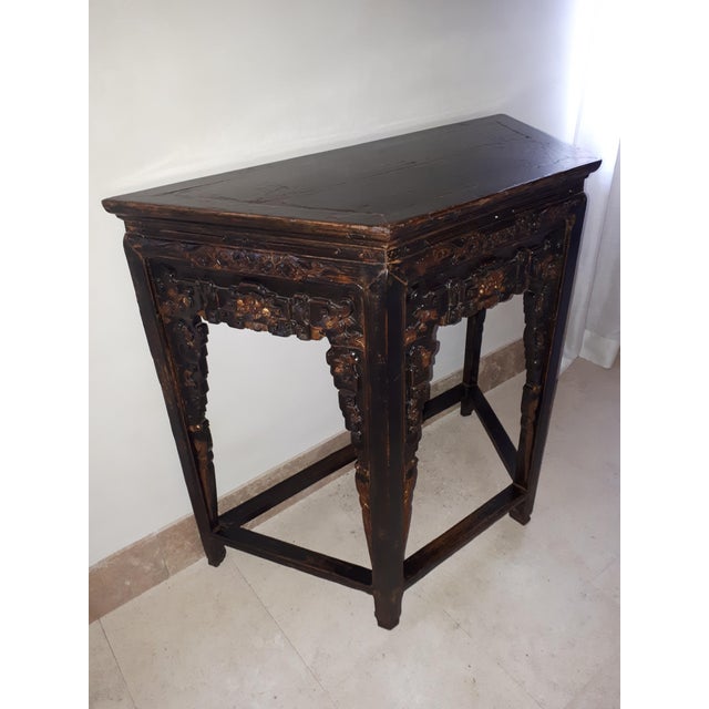 Chinese Console Table in Lacquered Wood For Sale - Image 3 of 11