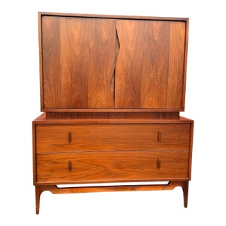 1960s Refinished Mid Century Modern Albert Parvin Style Walnut Gentlemans Chest For Sale