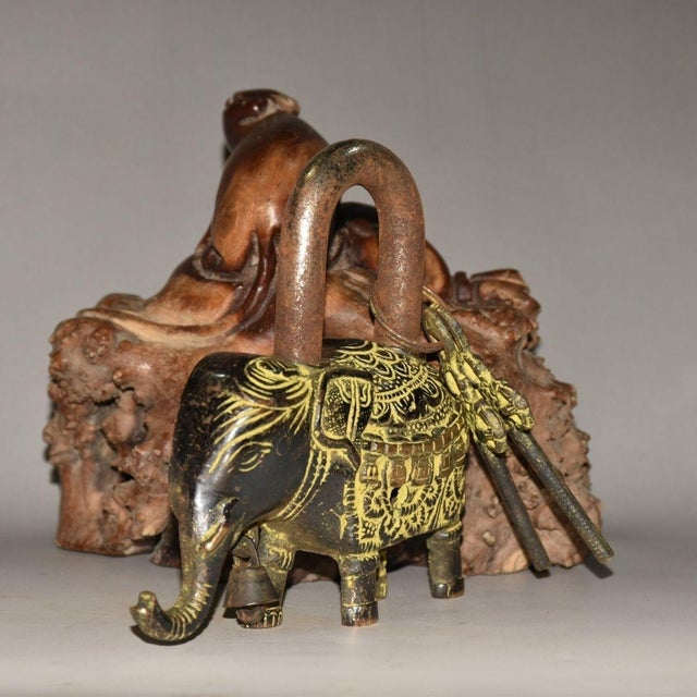Traditional Vintage Nepalese Brass Elephant Padlock / Sculpture For Sale - Image 3 of 9