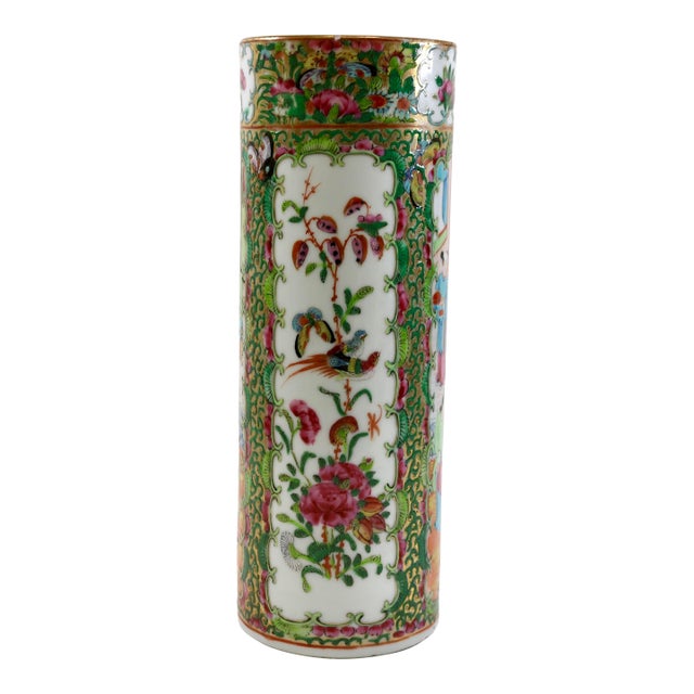 19th Century Unmarked Chinese Porcelain Rose Medallion Cylinder Vase For Sale