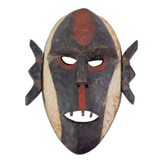 Early 20th Century Boa Mask For Sale
