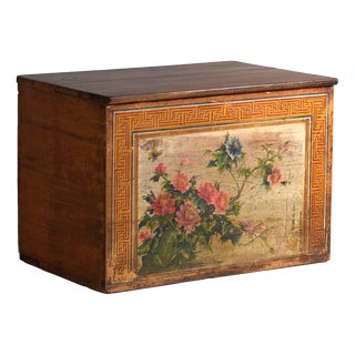 Chinese Trunk with Painted Panel in Elm, 1900 For Sale