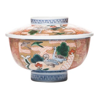 Late 19th Century Meiji Period Japanese Imari Porcelain Rice Bowl With Lid For Sale
