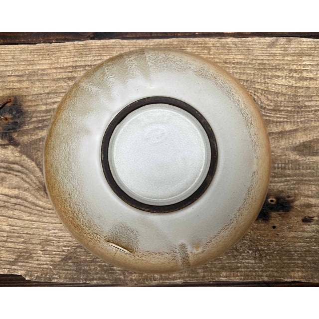 Ceramic Bowl by Hildegard Delius for Hamelner Töpferei, Germany, 1934, in Flawless conditions. Designed 1920 to 1949 This...