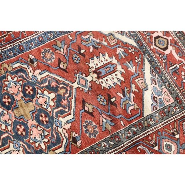 Antique Zabihi Collection Traditional Persian Heriz Serapi Rug - 4'7" x 6'4" For Sale In New York - Image 6 of 9