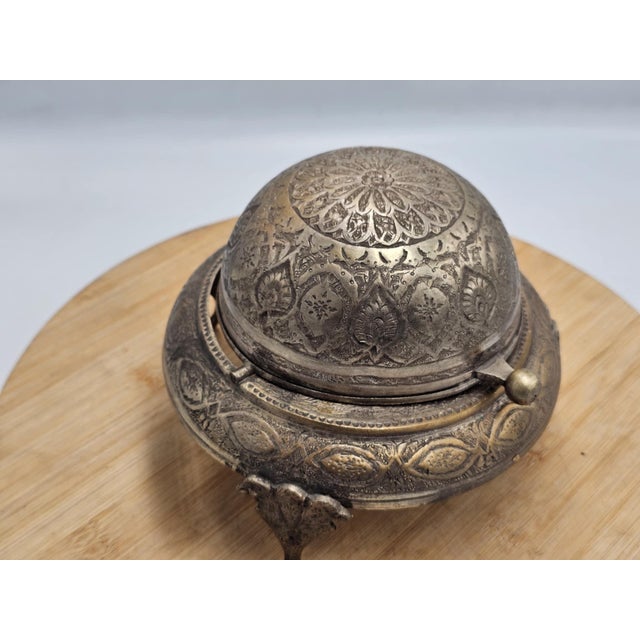 Pre-war brass plated caviar bowl or sugar bowl, dimensions: height 14 cm, diameter 18 cm.