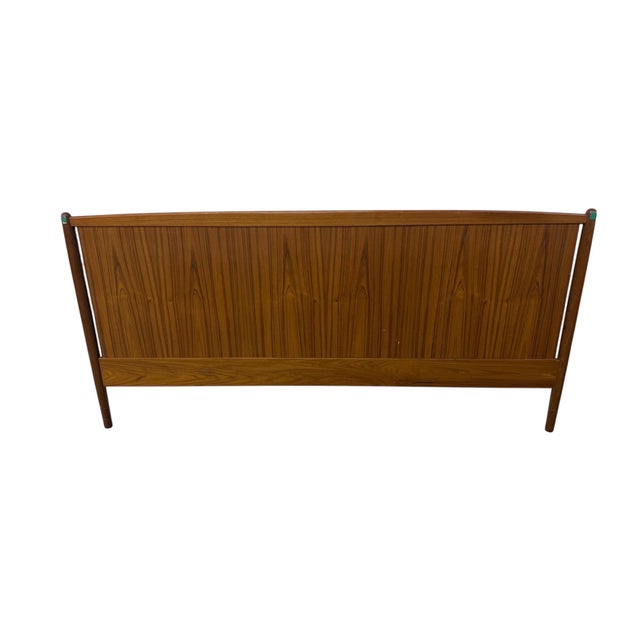 Mid-Century Danish Modern King Size Teak Headboard For Sale In Philadelphia - Image 6 of 6