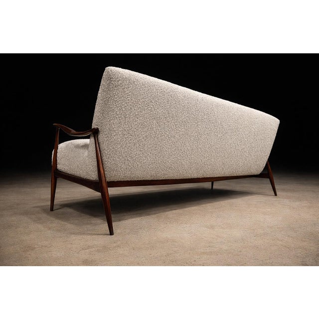 Giuseppe Scapinelli Sofa in Rosewood and Ivory Bouclé by Giuseppe Scapinelli, Brazil, 1950s - Lot 449B For Sale - Image 4 of 15
