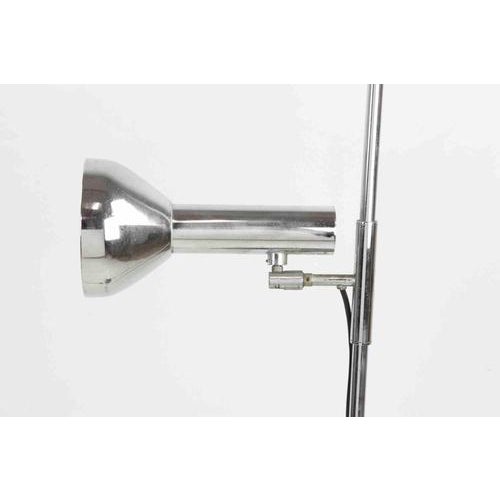 1970s Vintage Chromed Lamp attributed to Gino Sarfatti, Italy, 1970s For Sale - Image 5 of 7