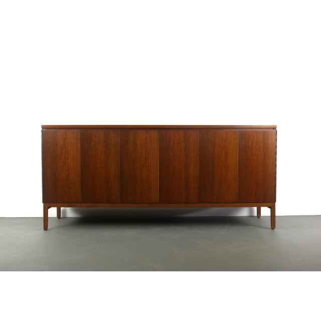 Credenza by Paul McCobb for Calvin Furniture Co Irwin Collection For Sale - Image 9 of 9