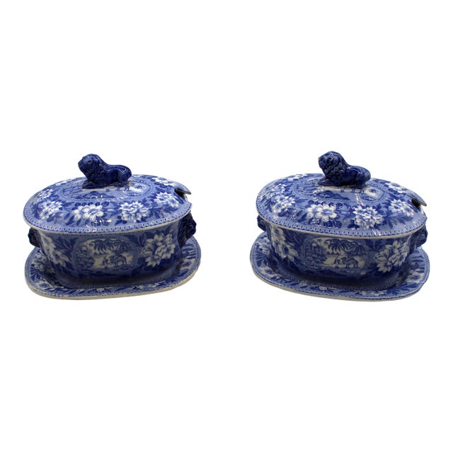 Circa 1810-1820 Pair of Staffordshire District Blue and White Sauciers and Undertrays For Sale