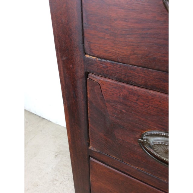 Antique Mission Style Chest of Eight Drawers With Brass Hardware For Sale In Philadelphia - Image 6 of 18