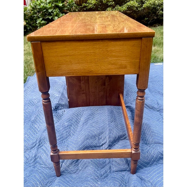 Ethan Allen 1970s Compact Solid Hardwood Writing Desk by Ethan Allen – Warm Minimalist Silhouette For Sale - Image 4 of 16
