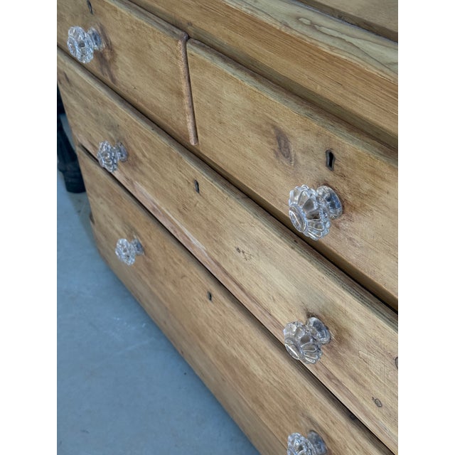 Wood Antique Pine Two Over Two Drawers - Chest of Drawers With Glass Knobs From England For Sale - Image 7 of 18