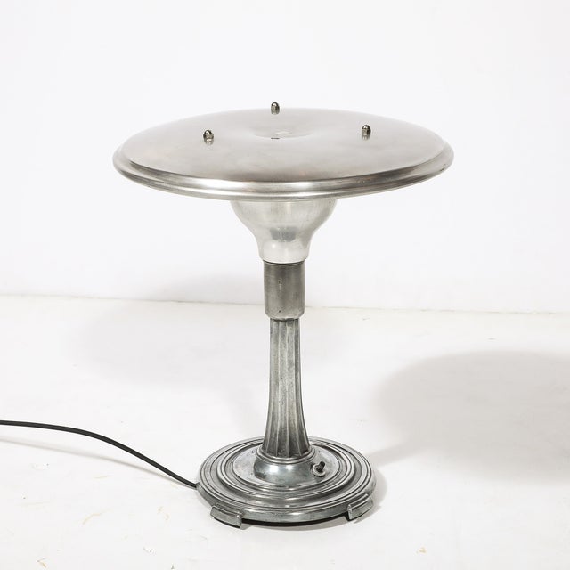 Art Deco Machine Age Saucer Form Polished Aluminum Table Lamp W/ Sculptural Base For Sale In New York - Image 6 of 11