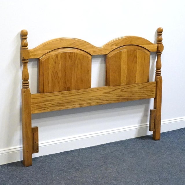 BROYHILL PREMIER Early American Country Style Solid Oak Queen Size Headboard 6510-56 46.5" High 60.25" Wide 2" Deep We...