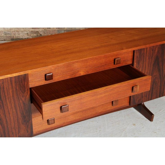 Mid-Century Rosewood and Teak Sideboard with Curved Ends from Vanson, 1960s For Sale - Image 10 of 15