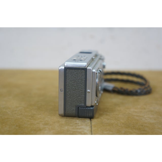 Mid 20th Century Japanese Mamiya 16 Mm Automatic Miniature Spy Camera & Film Not Tested For Sale - Image 4 of 14