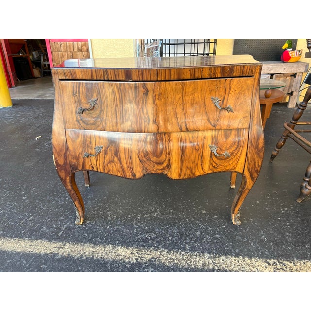 Early 20th Century Vintage 20th Century Italian Olivewood Bombé Commode – Louis XV Style For Sale - Image 5 of 6