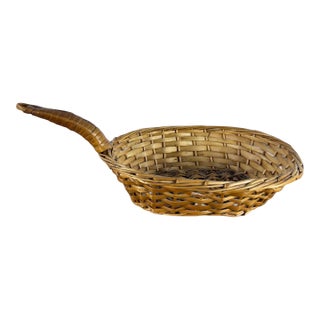 Vintage English Skillet-Shaped Bread Basket For Sale