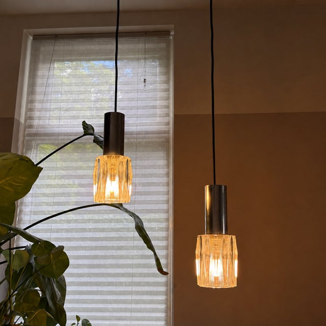 Mid-Century Modern Textured Glass Pendant Lights, 1960s, Set of 2 For Sale - Image 10 of 17