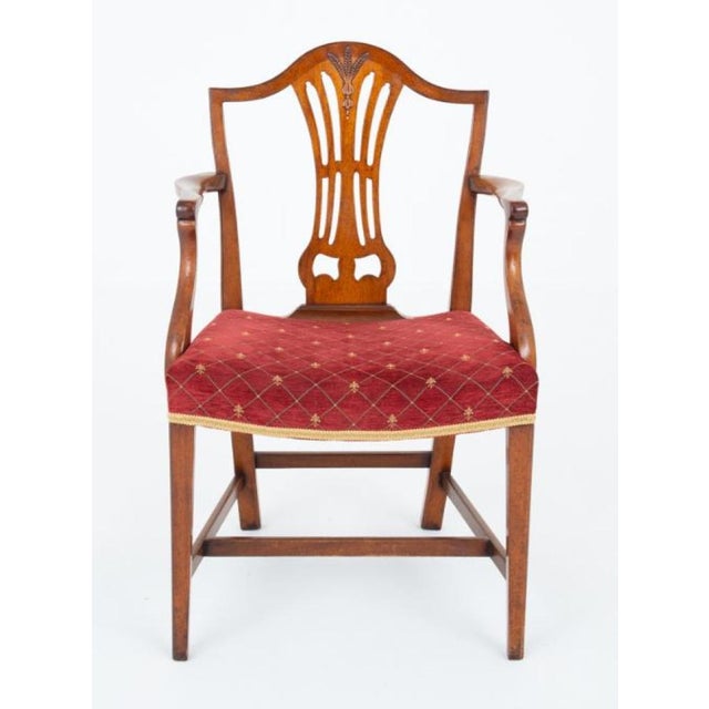 Set of 8 (6 + 2) mahogany Chippendale style dining chairs These chairs are raised upon tapered legs with an ''h'' frame...