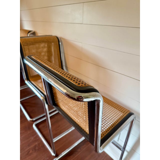 1970s A Rare Set of Four Cesca Bar Stools in Cane and Chrome, Circa 1970s. Attributed to Marcel Breuer for Knoll For Sale - Image 5 of 12