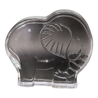 Vintage Dansk Glasburk Lead Crystal Elephant Paperweight Figurine Designed by Naiad Einsel, 1970s For Sale