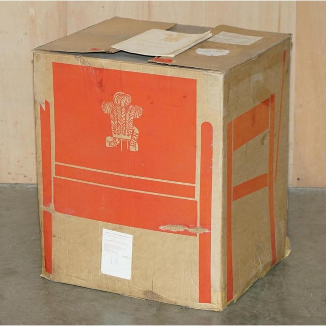 Last of Its Kind Brand New in the Box 1969 Prince Charles Investiture Armchair by Alvar Aalto For Sale - Image 3 of 18